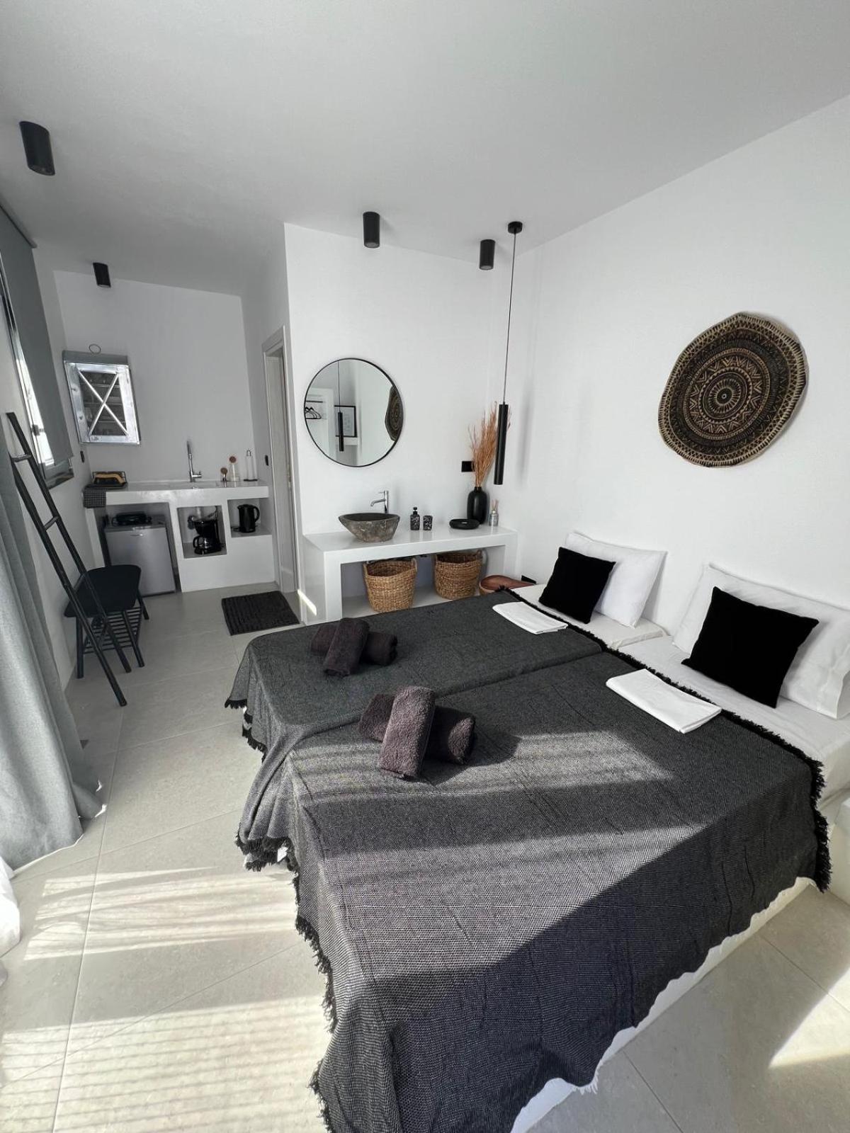 Mazi Stin Io Villa Chora  Luaran gambar